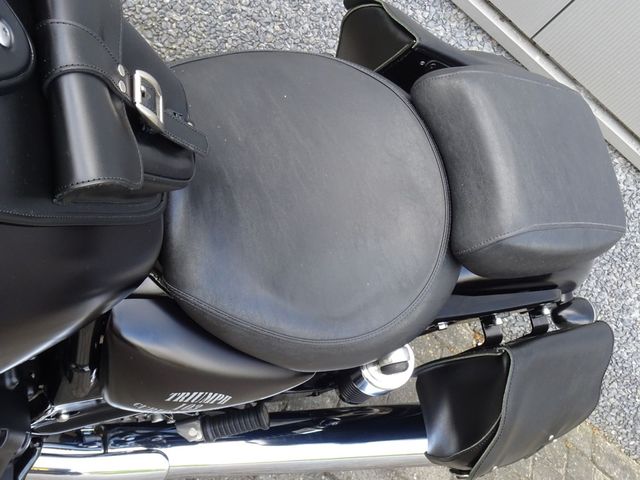 triumph - thunderbird-storm