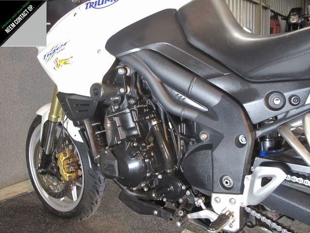 triumph - tiger-1050