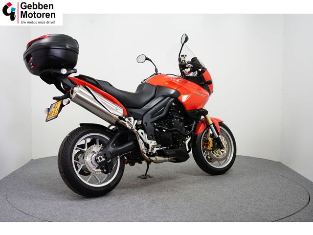 triumph - tiger-1050