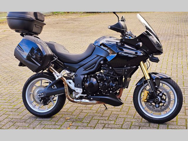 triumph - tiger-1050-abs