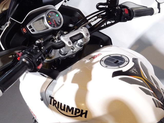 triumph - tiger-1050-abs