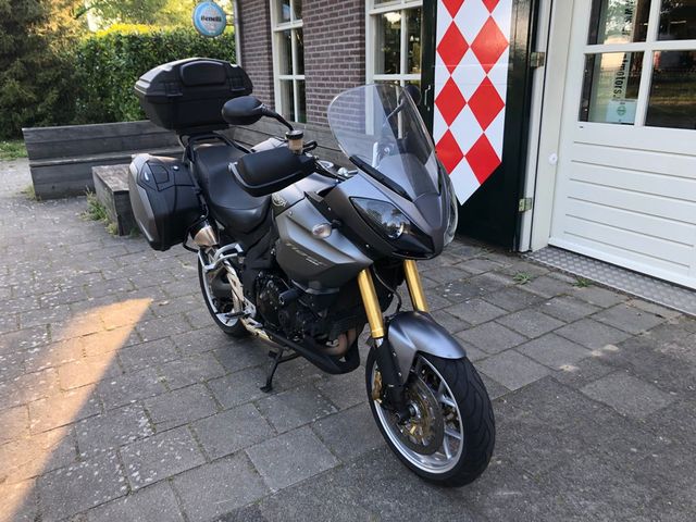 triumph - tiger-1050-abs