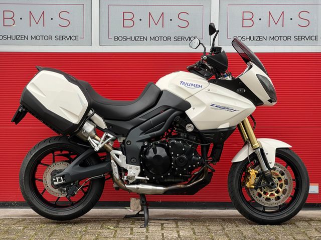 triumph - tiger-1050-abs