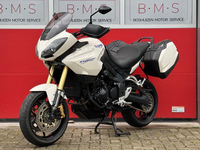triumph - tiger-1050-abs