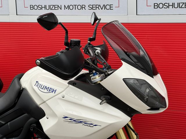 triumph - tiger-1050-abs
