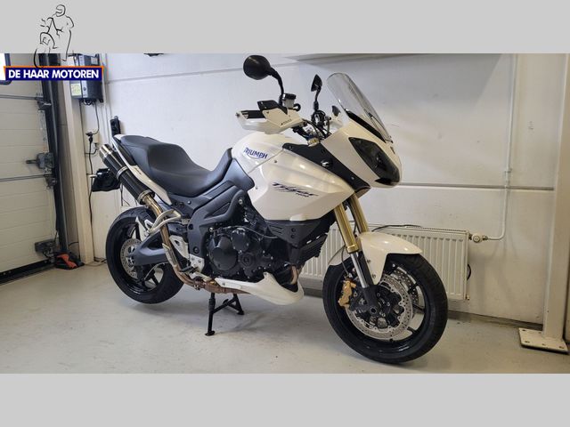 triumph - tiger-1050-se