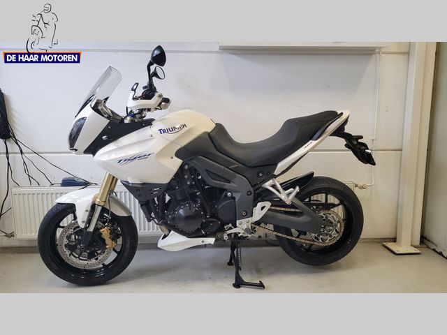 triumph - tiger-1050-se