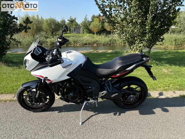 triumph - tiger-1050-sport