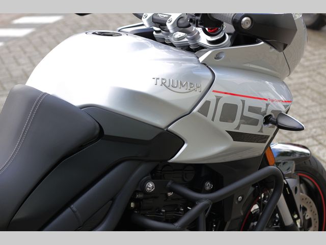 triumph - tiger-1050-sport