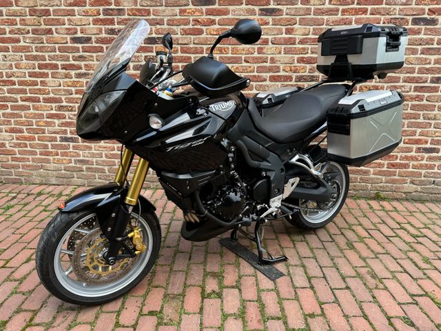 triumph - tiger-1050-sport