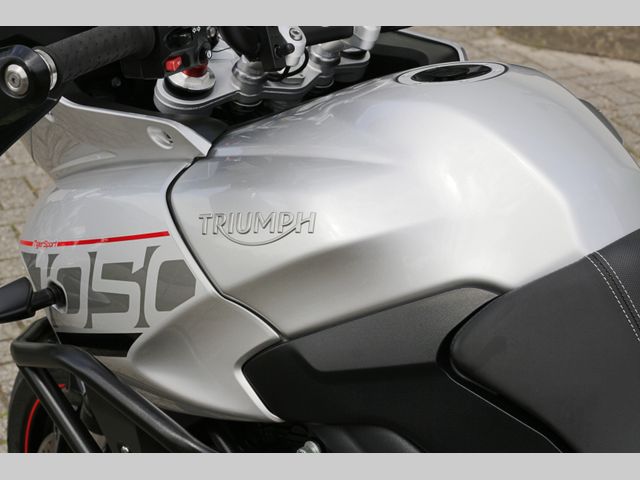 triumph - tiger-1050-sport