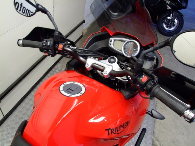 triumph - tiger-1050-sport