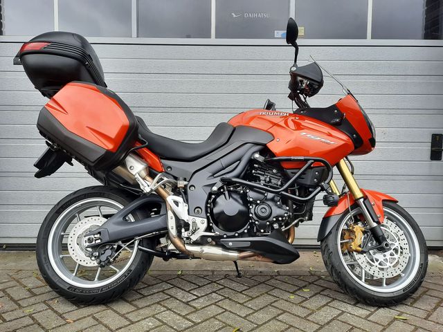 triumph - tiger-1050-sport