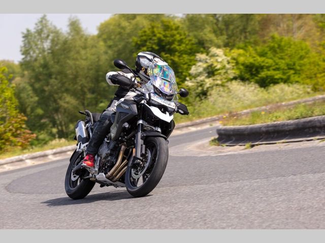 triumph - tiger-1200-gt-pro