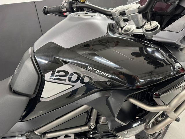 triumph - tiger-1200-gt-pro