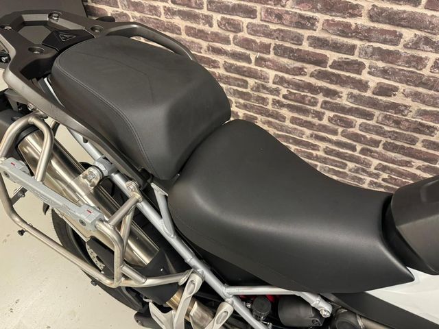 triumph - tiger-1200-gt-pro