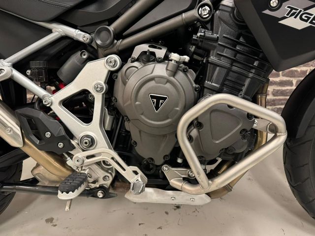 triumph - tiger-1200-gt-pro