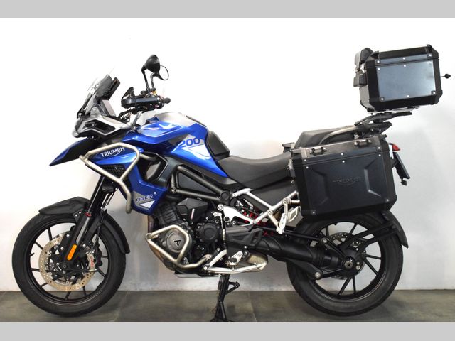 triumph - tiger-1200-gt-pro