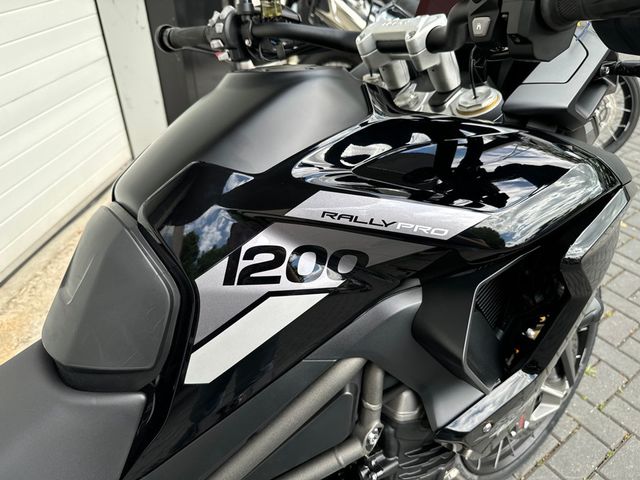 triumph - tiger-1200-rally-pro