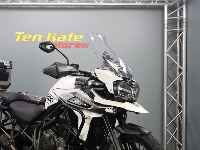 triumph - tiger-1200-xca