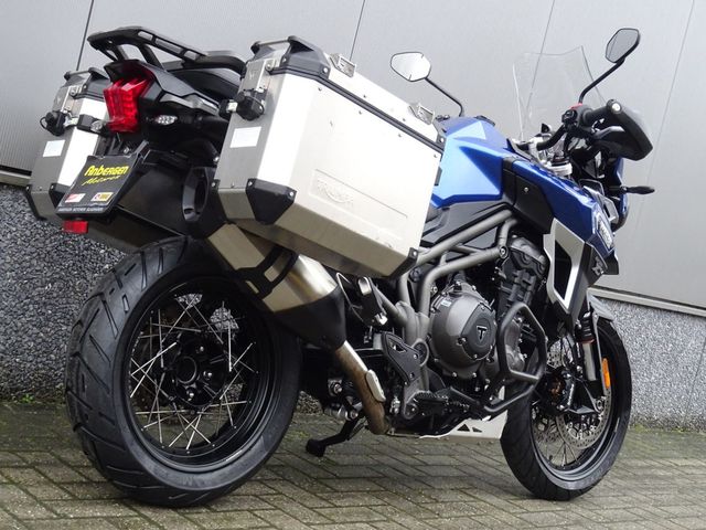 triumph - tiger-1200-xcx