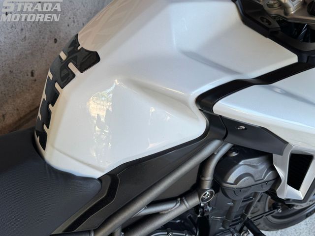 triumph - tiger-1200-xrt