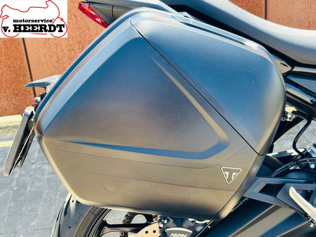 triumph - tiger-660
