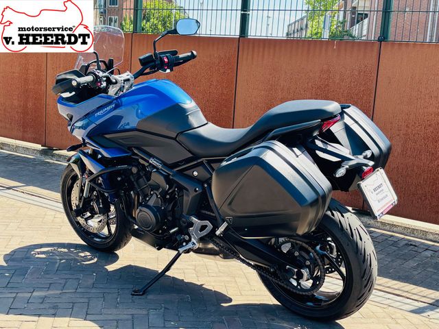 triumph - tiger-660