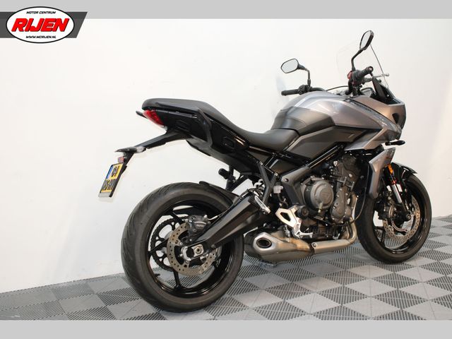 triumph - tiger-660