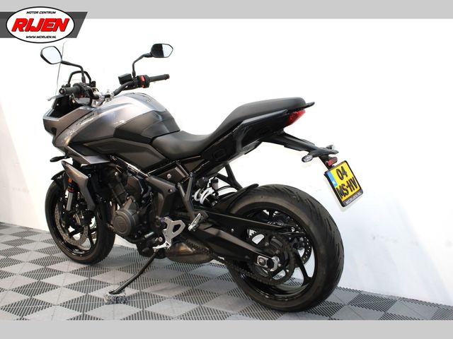 triumph - tiger-660