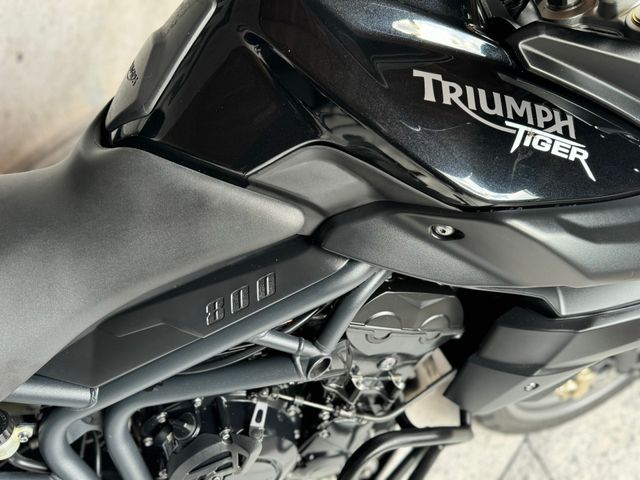 triumph - tiger-800