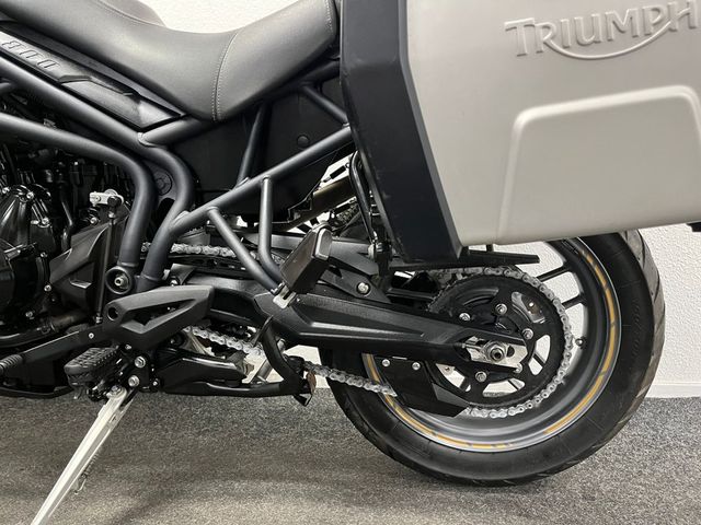 triumph - tiger-800