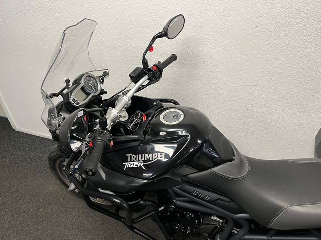 triumph - tiger-800