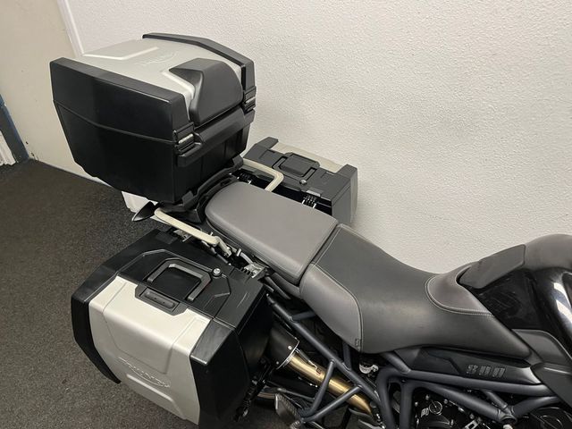 triumph - tiger-800