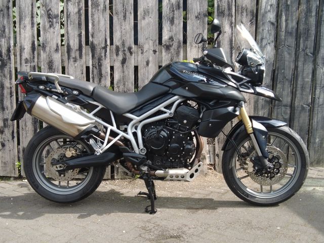 triumph - tiger-800