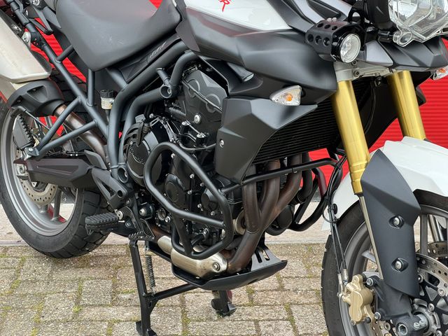 triumph - tiger-800