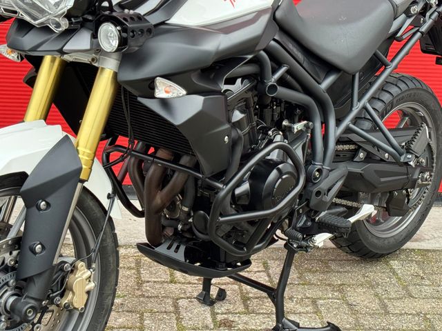 triumph - tiger-800