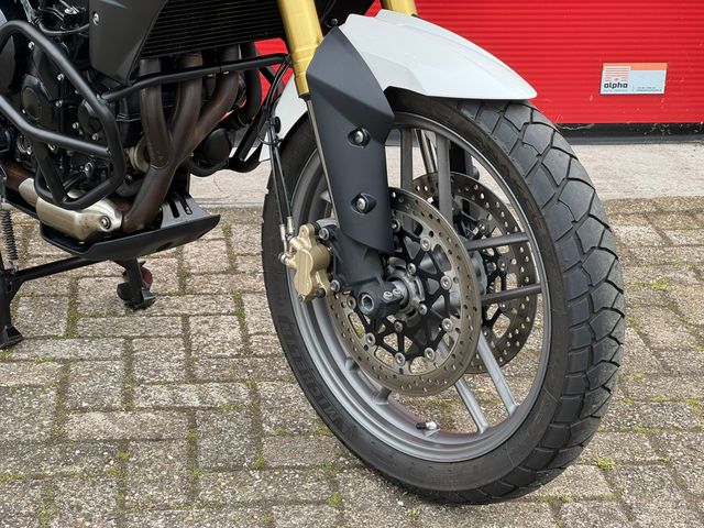 triumph - tiger-800