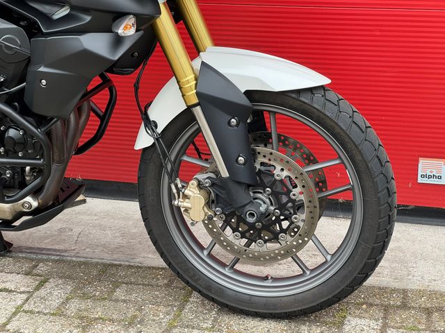 triumph - tiger-800