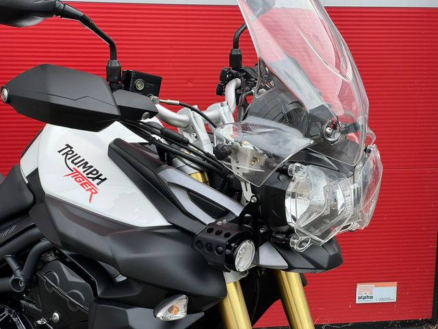 triumph - tiger-800