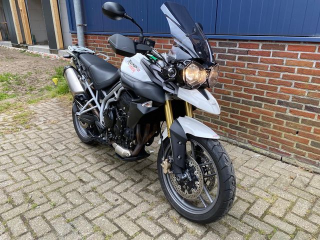 triumph - tiger-800-abs