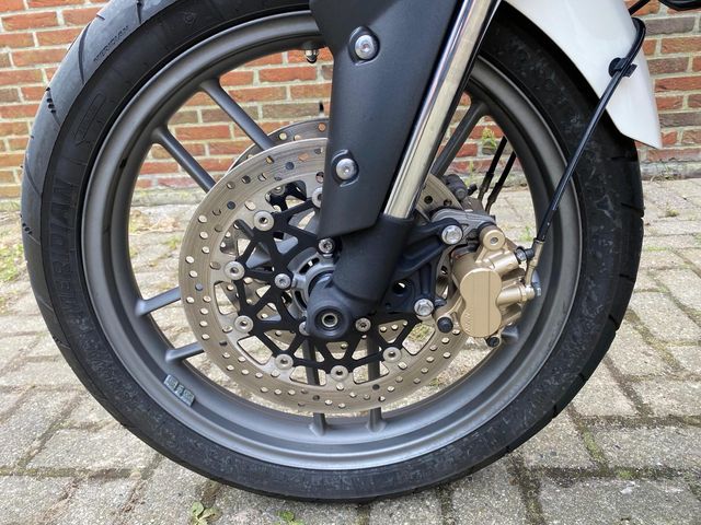 triumph - tiger-800-abs