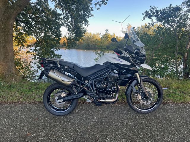 triumph - tiger-800-xc