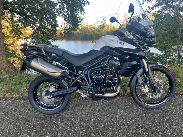 triumph - tiger-800-xc