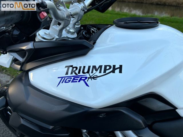 triumph - tiger-800-xc