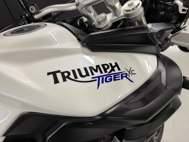 triumph - tiger-800-xc