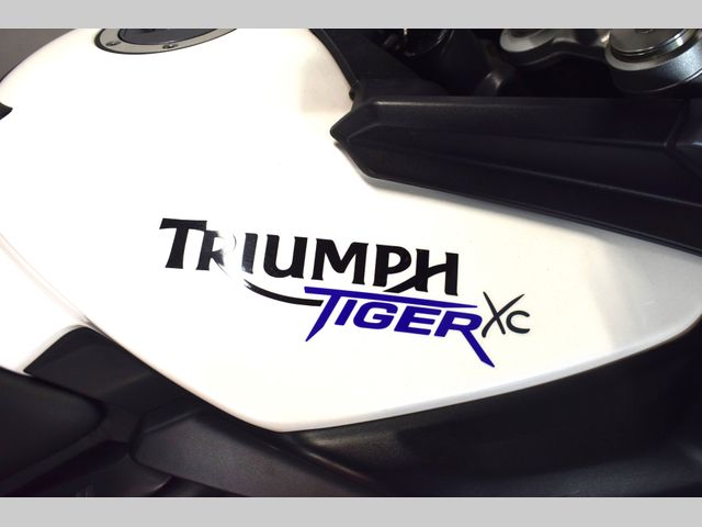 triumph - tiger-800-xc