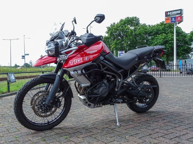 triumph - tiger-800-xca