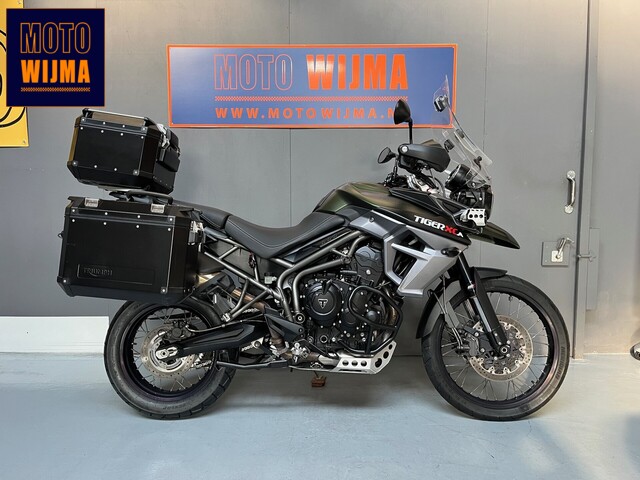 triumph - tiger-800-xca