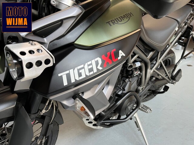 triumph - tiger-800-xca